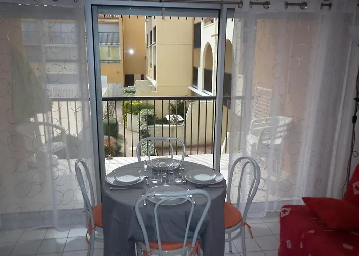 2 Pièces Vue Piscine Richelieu Cap D'agde Appartamento Agde