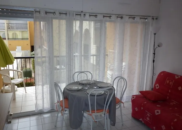 2 Pièces Vue Piscine Richelieu Cap D'agde Appartamento Agde